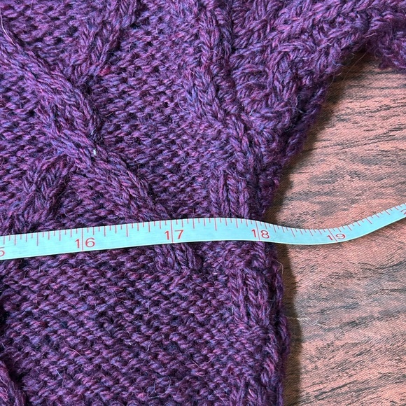 Shannon Woolen Mills Cable Knit Sweater Made In Ireland women size XS purple - Picture 5 of 6